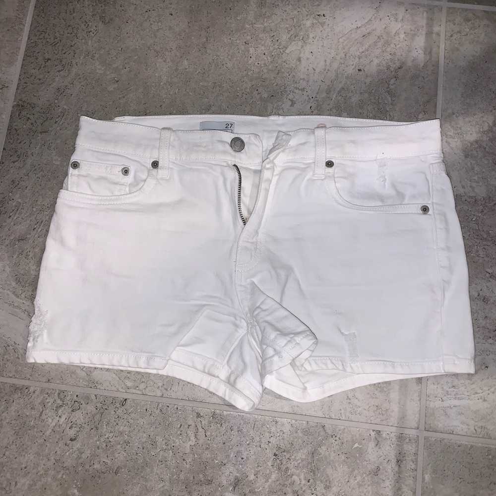 GAP White Women's Denim Jean Shorts - Size 27